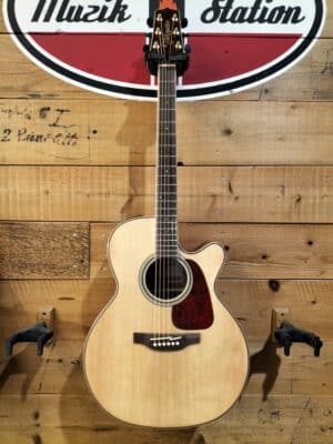 Takamine GN93CE-NAT